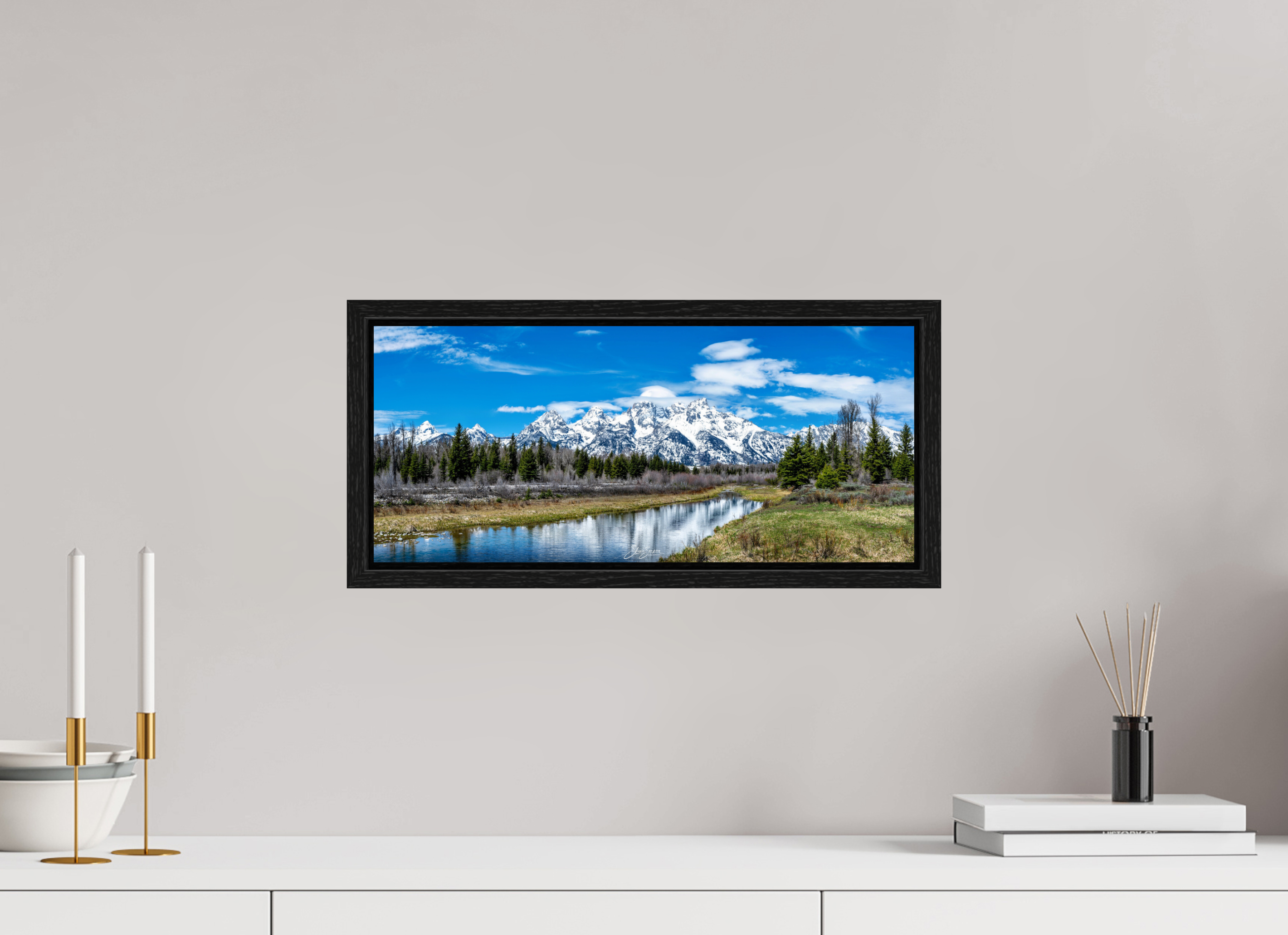 18.3 x 8″, Floater Frame A17